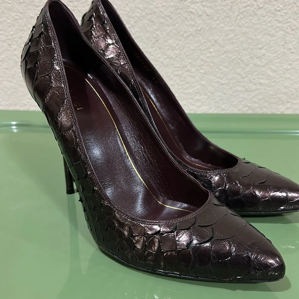 Gucci Heels - Picture 12 of 12